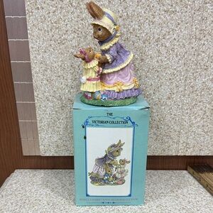 NIB Victorian Collection Rebecca Rabbit Arthur & Rebecca. Dillards 1995